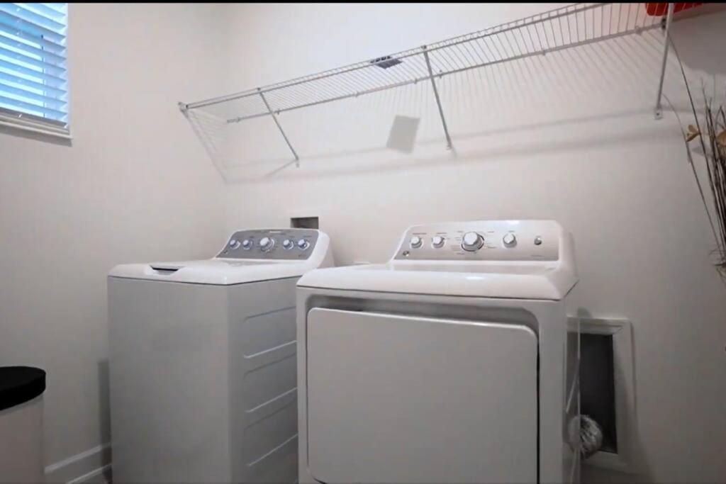 Close To Disney & Other Theme Parks,Private Heated Poolspa, Bbq & Game Rm Kissimmee Bagian luar foto
